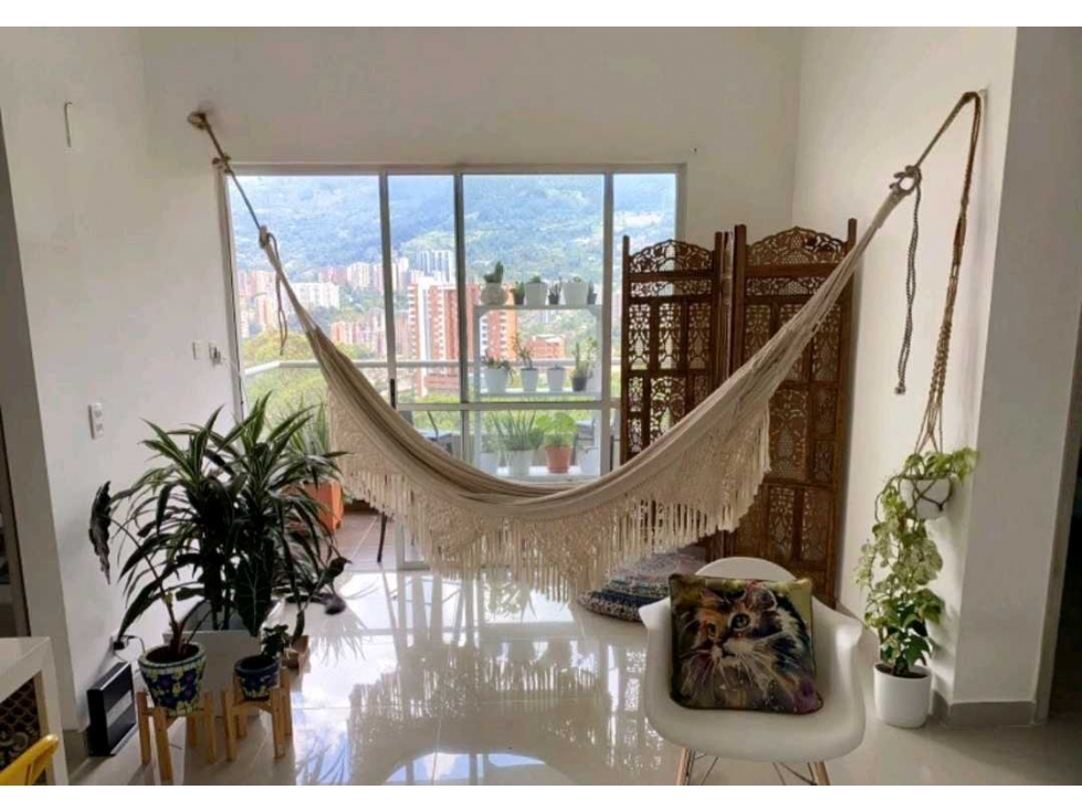 (J) Apartamnto en venta en Envigado Las Antillas unidad cerrada