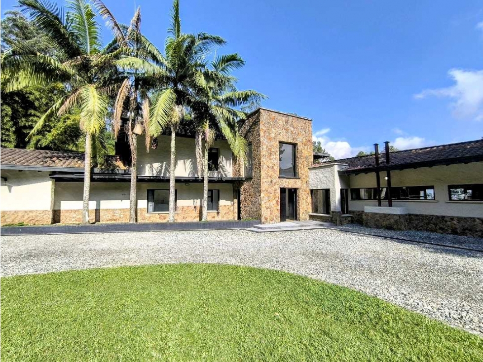 (J) Casa Campestre en venta en Caldas