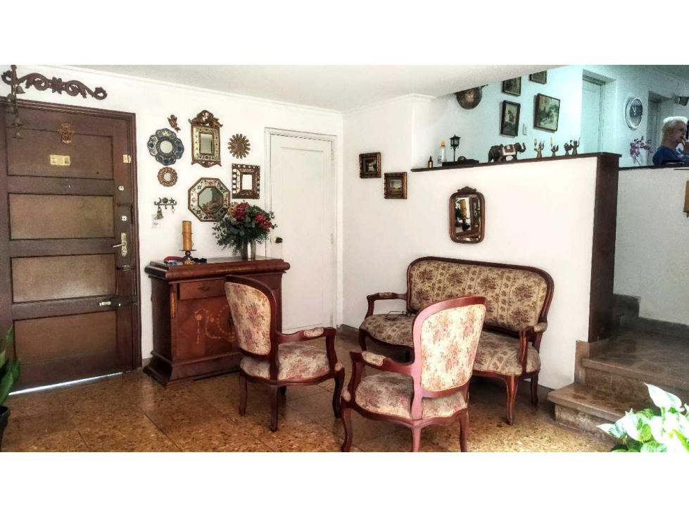 (J) Casa primer piso en venta Simón Bolívar PH. — foto 4