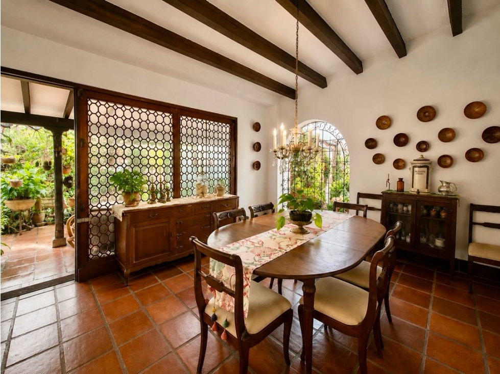 (J) CASA INDEPENDIENTE EN VENTA EN ARBOLEDA, OESTE DE CALI.