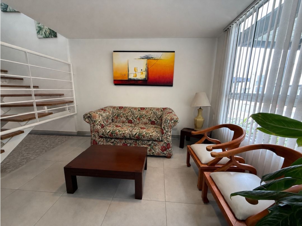 (J) CASA PARA VENTA EN CIUDAD COUNTRY, JAMUNDI, SUR DE CALI.