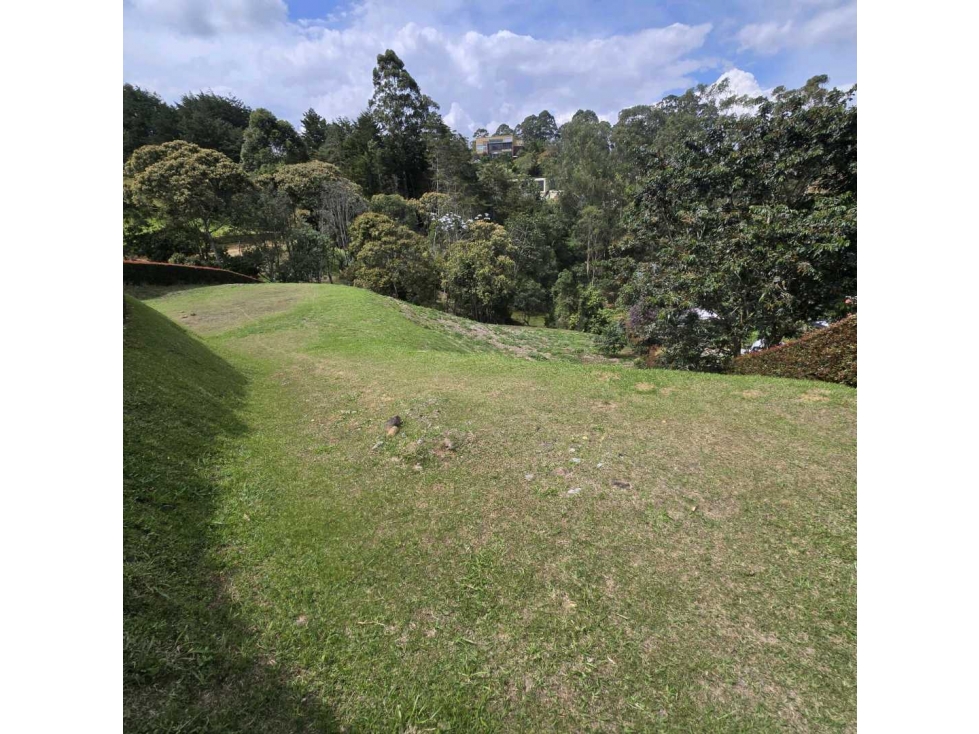 (J) Lote en El Carmen de Viboral 2.986 mt2 — foto 2