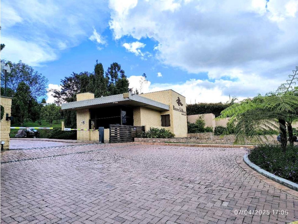 (J) Lote en venta Parcelación Reserva del Retiro 7.071 mt2 — foto 2