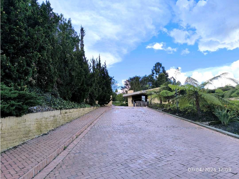 (J) Lote en venta Parcelación Reserva del Retiro 7.071 mt2 — foto 3