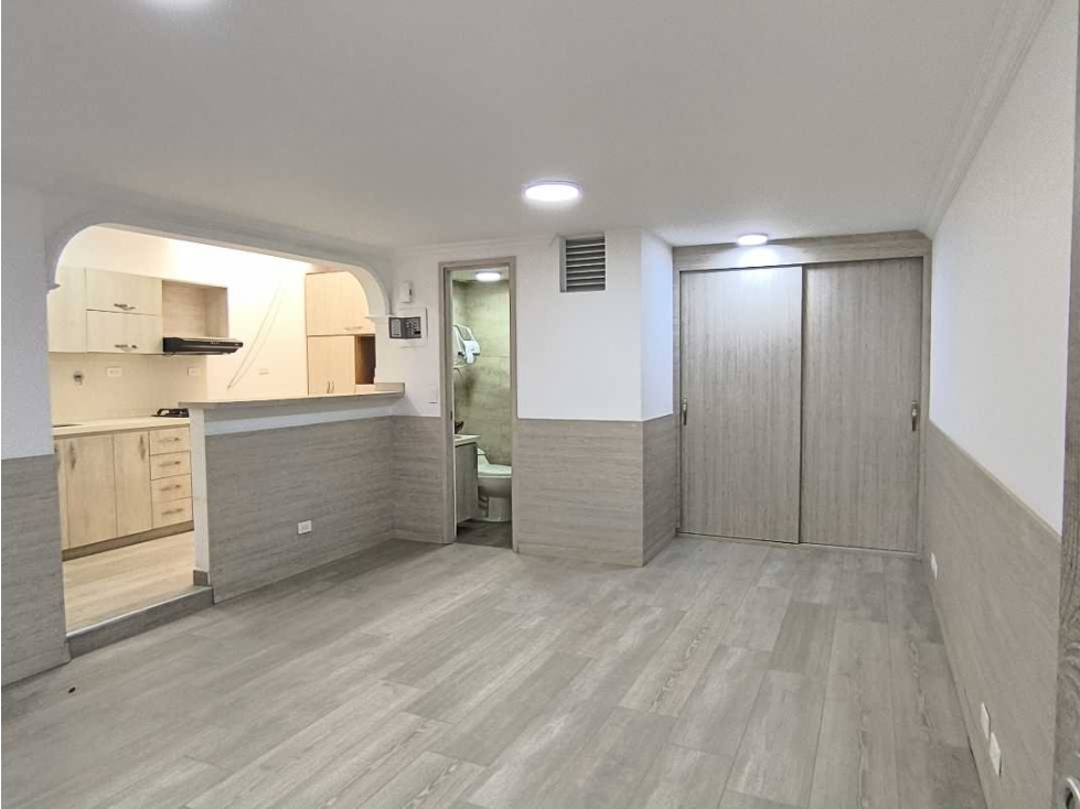 (J) Oficina en venta en Fátima 1er piso 37 mt2