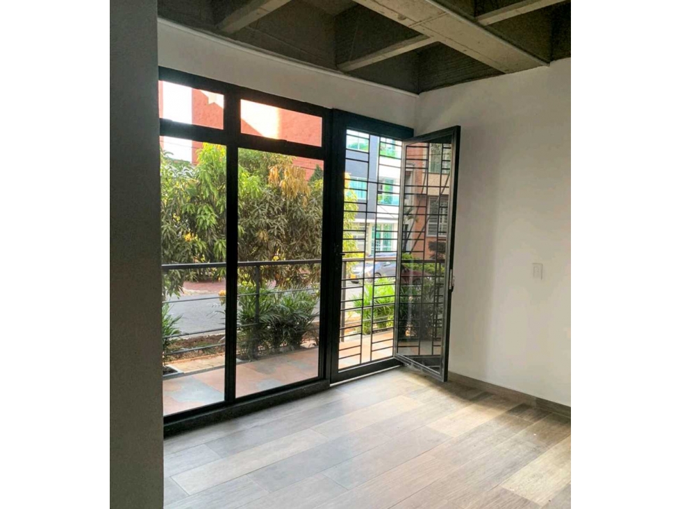 (J) Oficina en venta en Malibú 1er piso 18.60 mt2