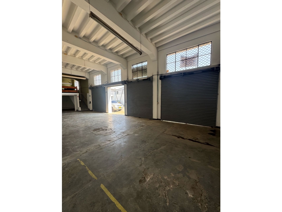 (JDA) BODEGA EN ALQUILER SAN NICOLAS - 3