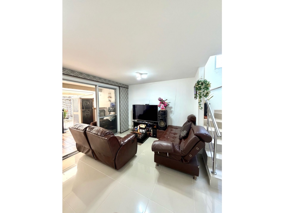 (JDA-C) CASA EN VENTA EN CIUDAD COUNTRY