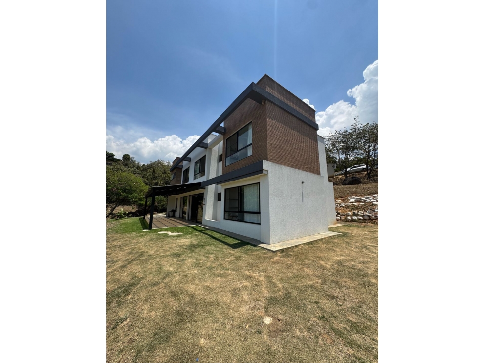 (JDA-C) CASA EN VENTA EN LAGUNA SECA