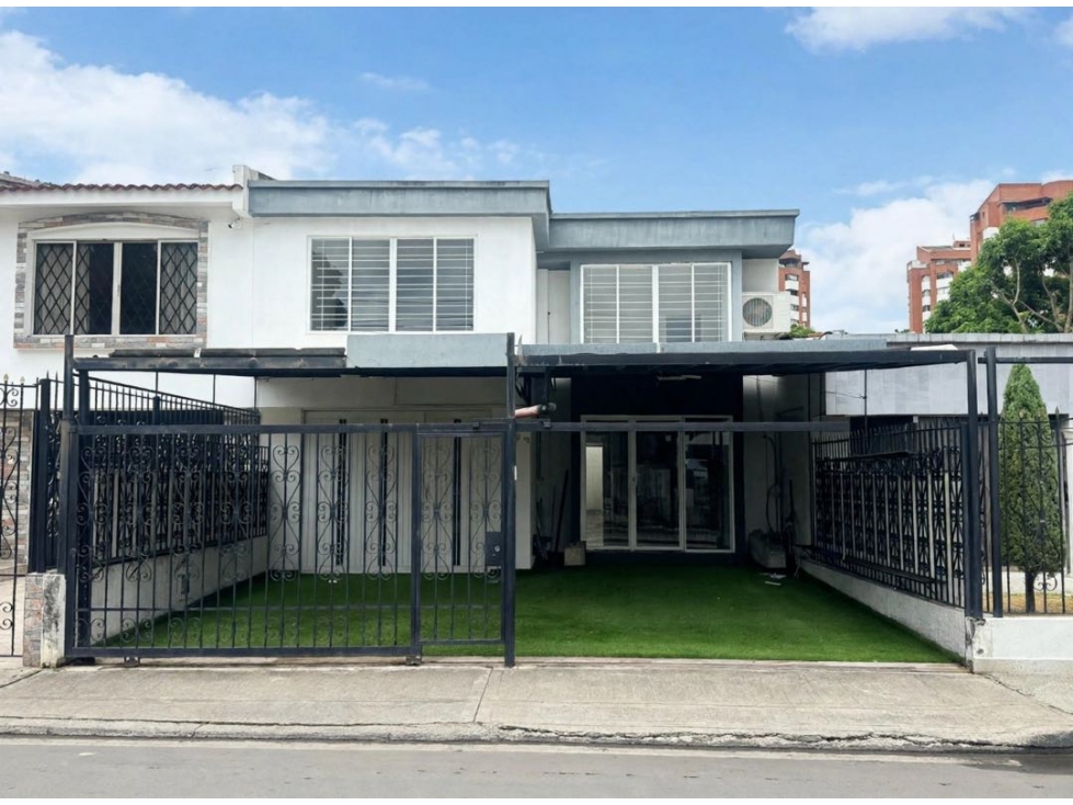 (JDA-C) CASA EN VENTA EN QUINTAS DE DON SIMON