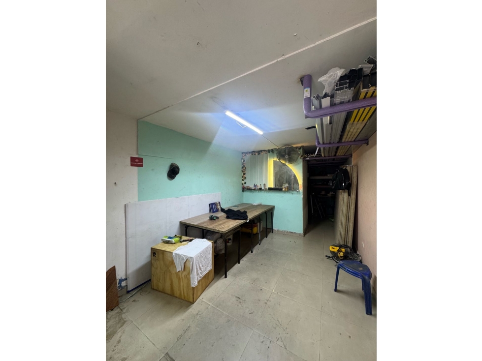 (JDAC) CASA/LOCALES EN VENTA SOBRE LA 5 — foto 4
