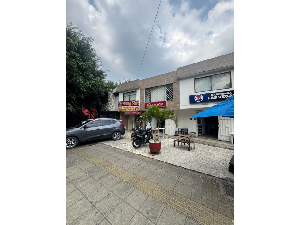 (JDAC) CASA/LOCALES EN VENTA SOBRE LA 5 — foto 5