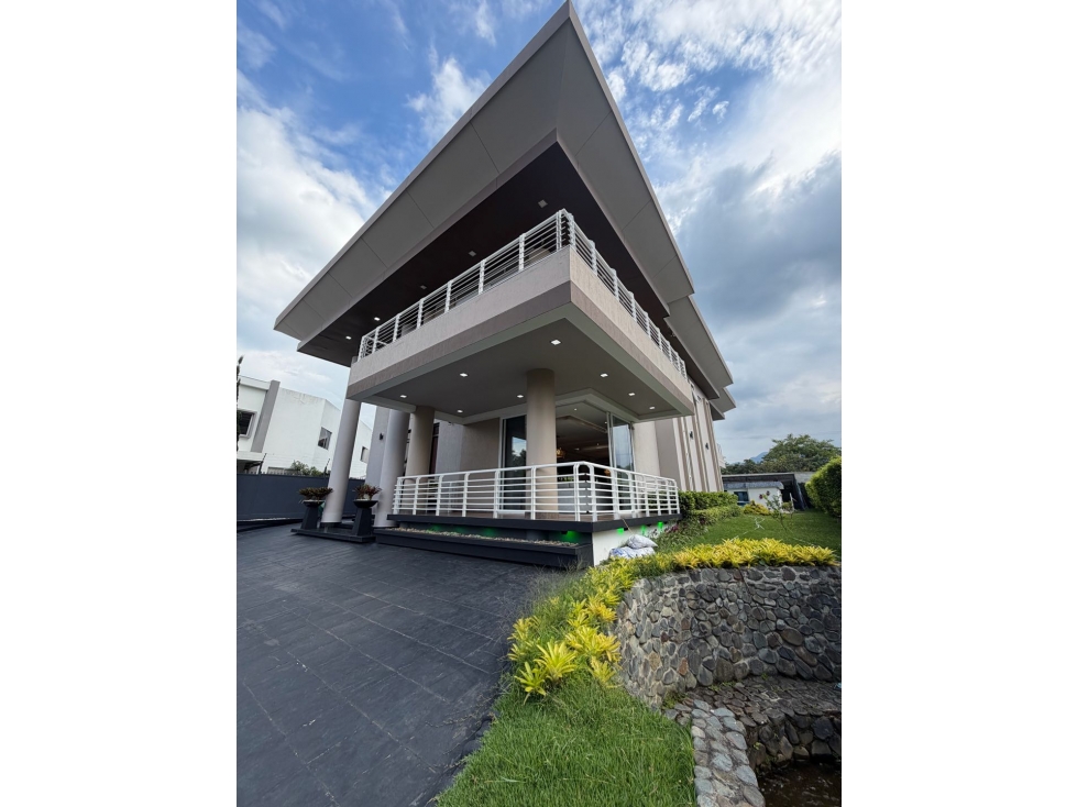 (JDA-C) ESPECTACULAR CASA EN VENTA UBICADA EN PANCE