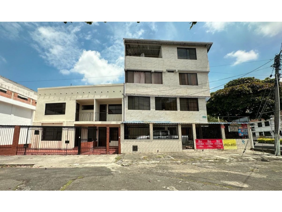 (JE+1) VENTA DE DOS CASAS COMO BIFAMILIAR SUR CENTRAL