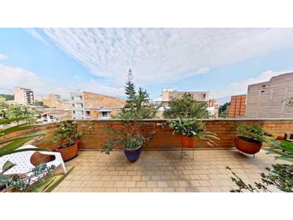 JH/APT. SIMON BOLIVAR.EXCELENTE ESTADO.PISO 5. CON TERRAZA/POR ESCALAS