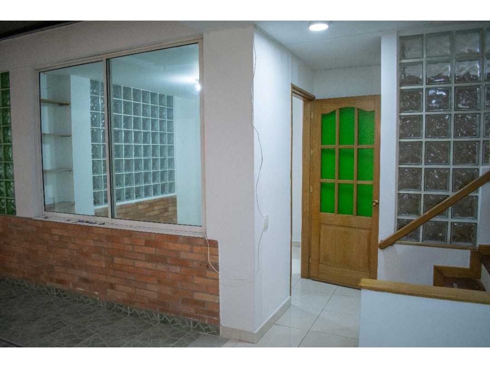 JH/CASAFATIMA.BIFAMILIAR PH.CERCA METROPLUS.CLINICA.FLIPPING — foto 3