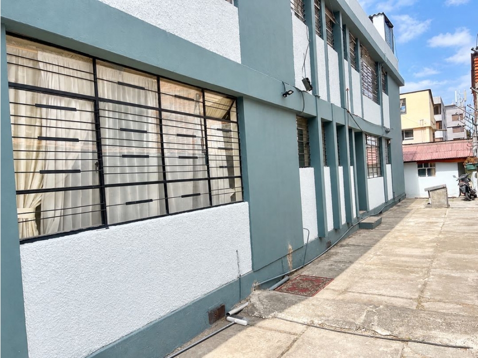 Jipijapa, Venta de Casa Comercial, 467,81 m2 — foto 2