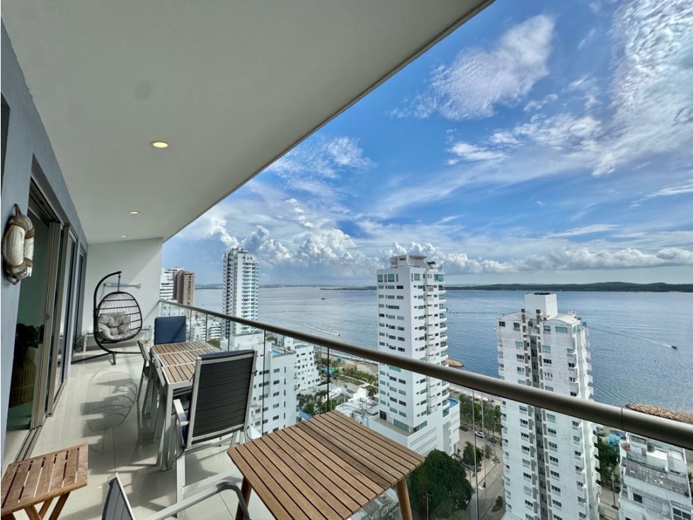 Venta de Apartamento en Castillogrande 122 m², 3 Hab, Vista al Mar