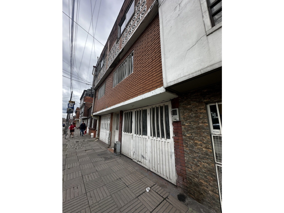 KR 103 23 I 26 UR VERACRUZ — foto 2