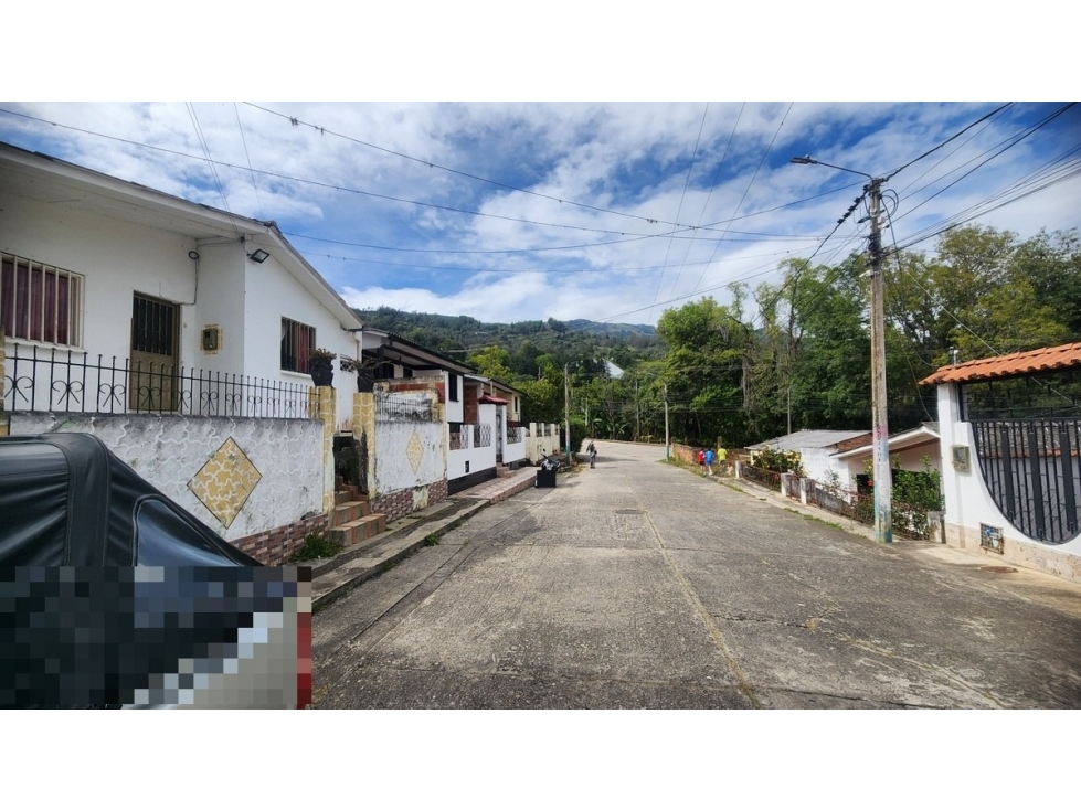 KR 10 23 A 19 — foto 2