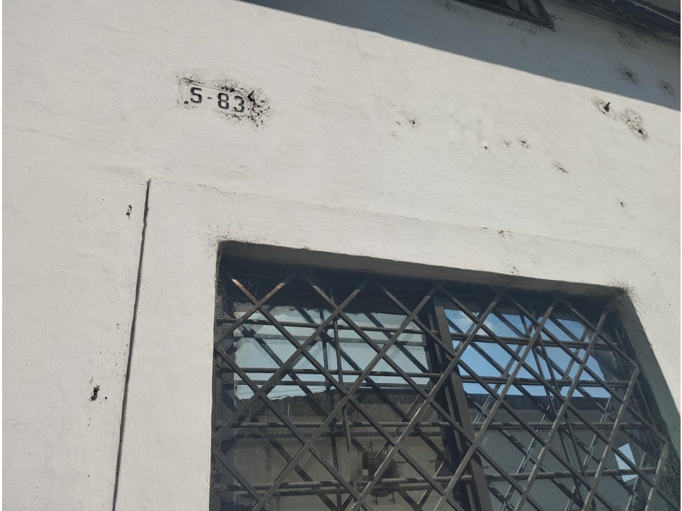 KR 10 5 83 - 1