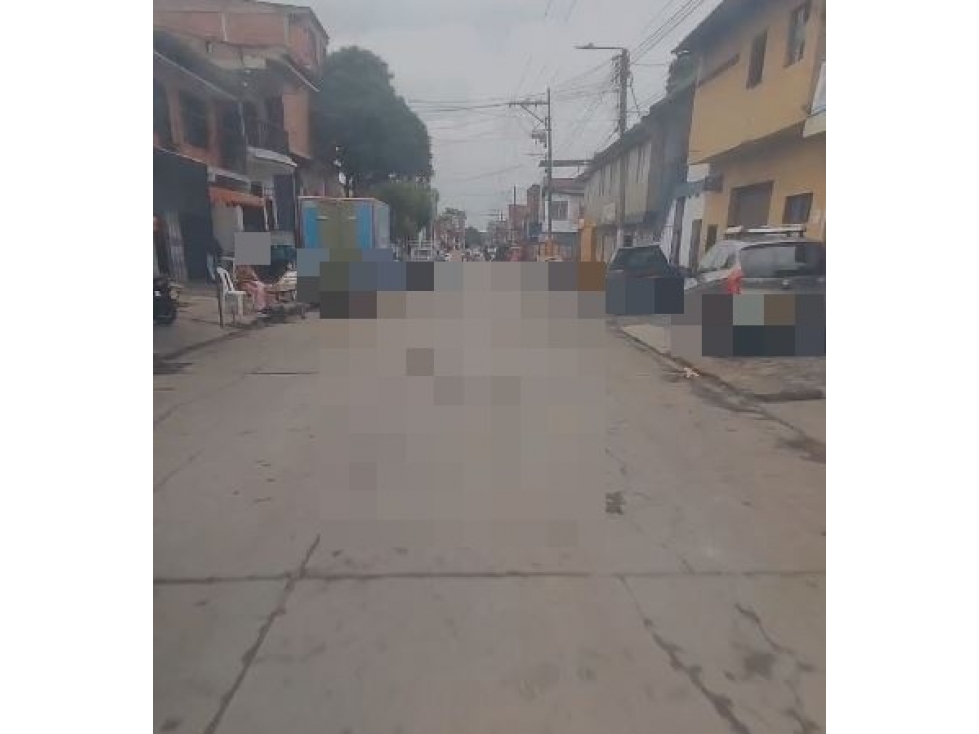 KR 12 18 A 1 Y 18A 5 BR SUCRE — foto 3