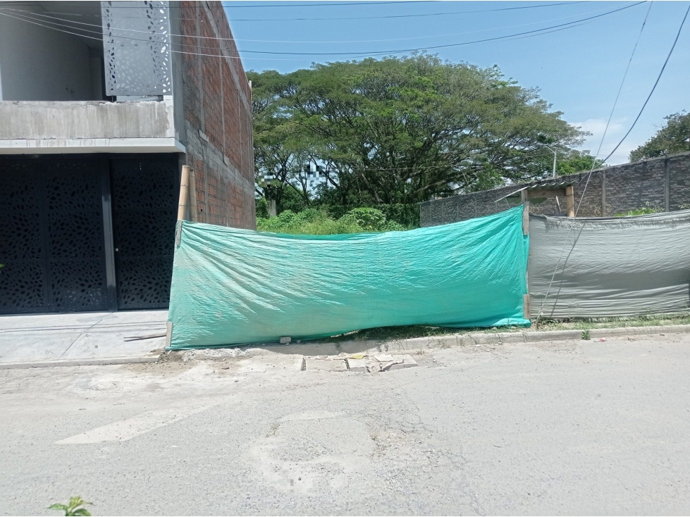 KR 13 N 17 28 CL 18