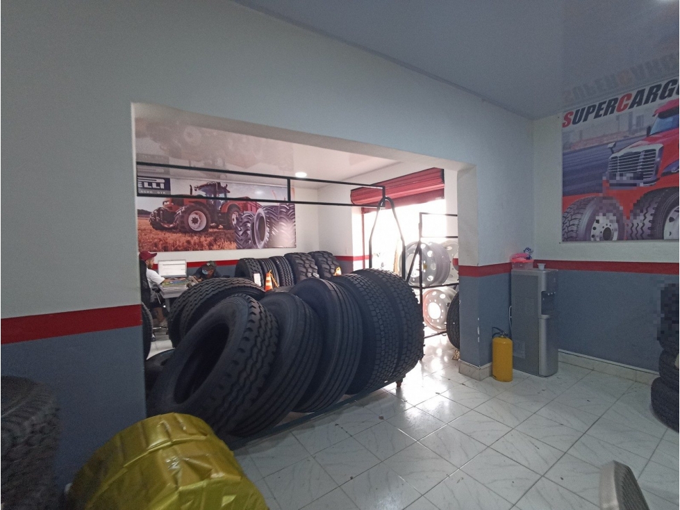 KR 15 13 39 43 43 — foto 2
