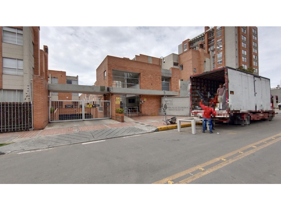 KR 17 B 175 77 CO BOSQUES DE LA ALAMEDA ET II