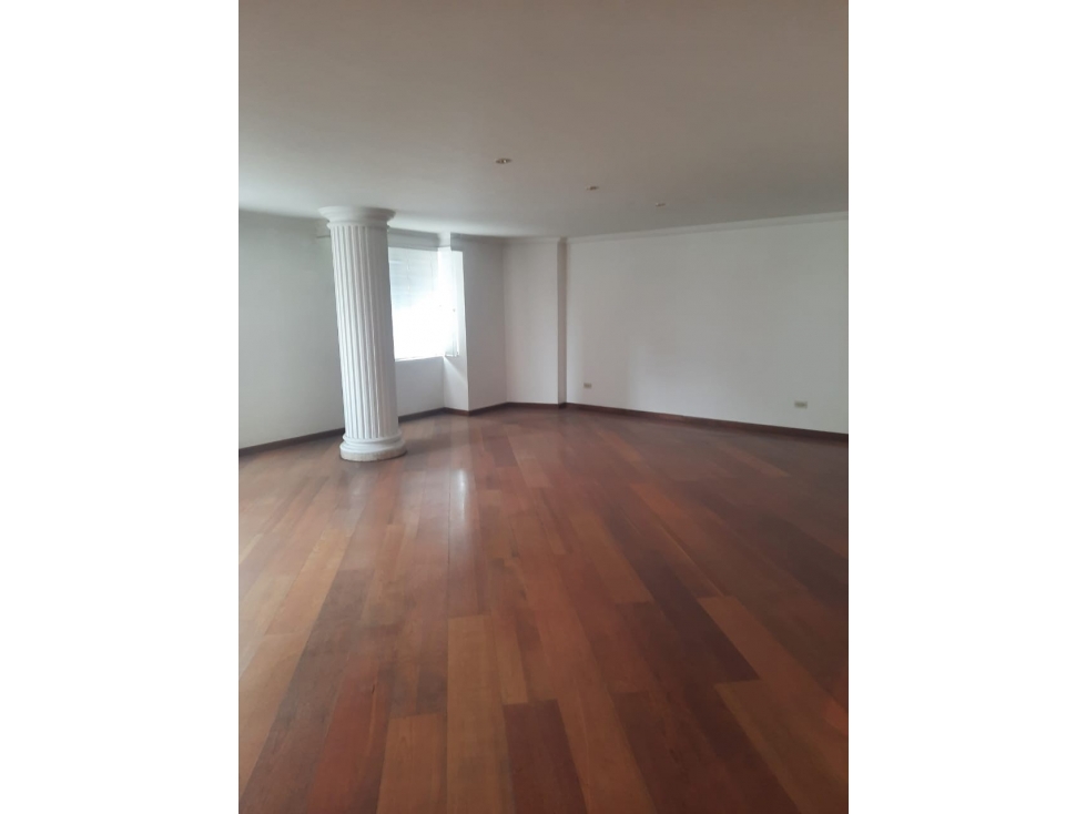 KR 22 122 31 AP 301 — foto 4