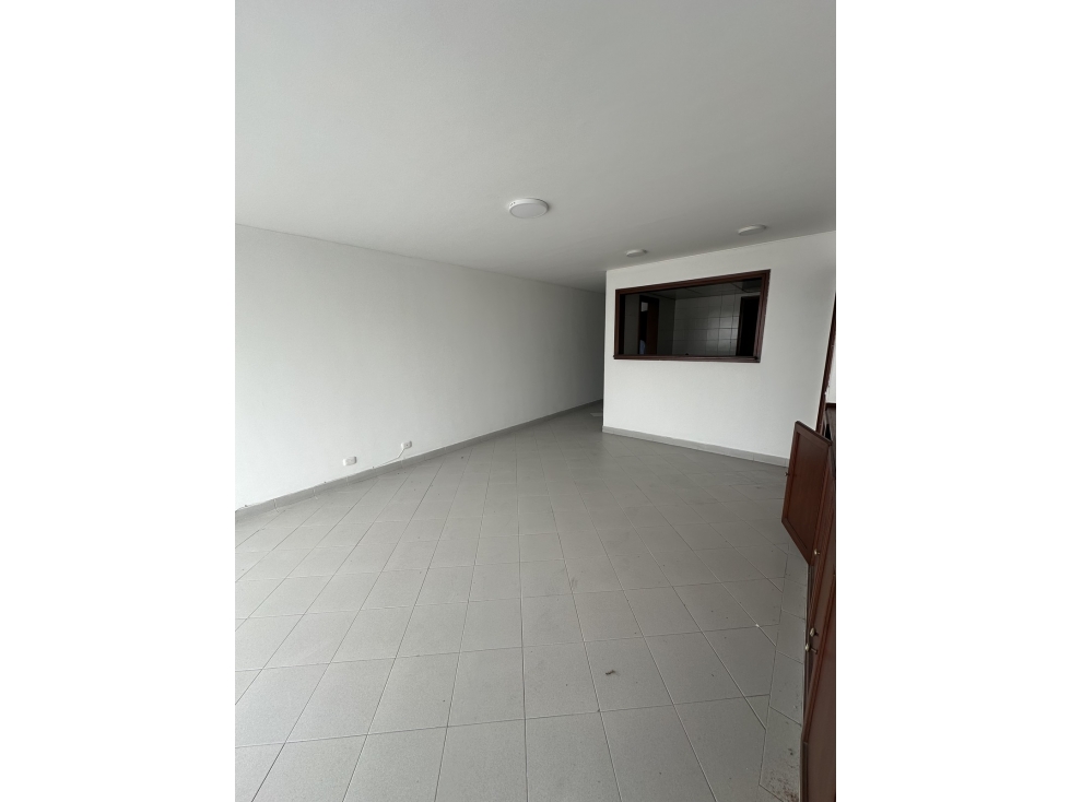 KR 24 B 2 A 10 OESTE AP 202 PI 2 ED VISTA HERMOSA — foto 5