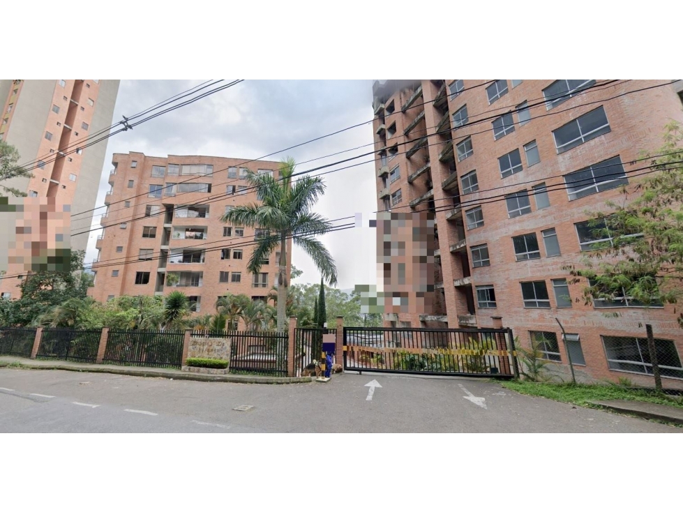 KR 27 20 121 AP 112 CONDOMINIO BOSQUES DE AVIGNON