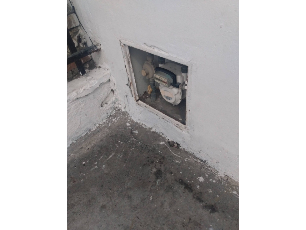 KR 33 DG 66 66 158 — foto 4