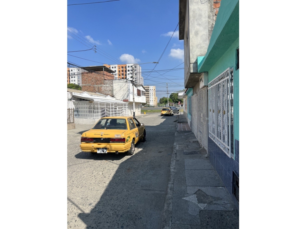 KR 37 41 50 — foto 2