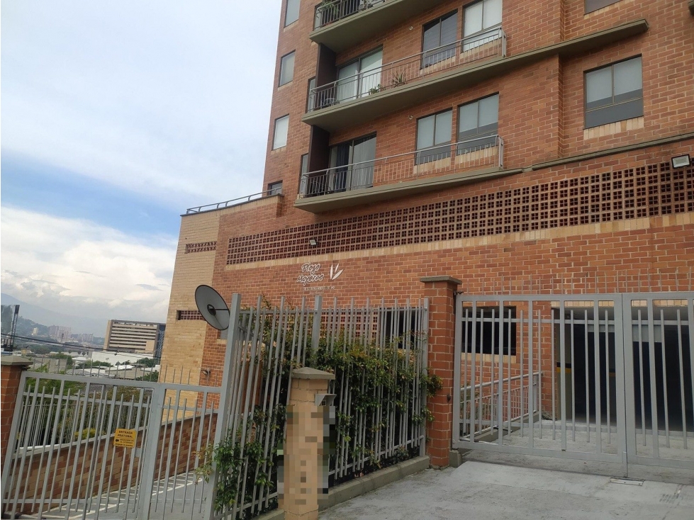 KR 43 A 49 D SUR 40 AP 706 CO PLAZA MAYORCA