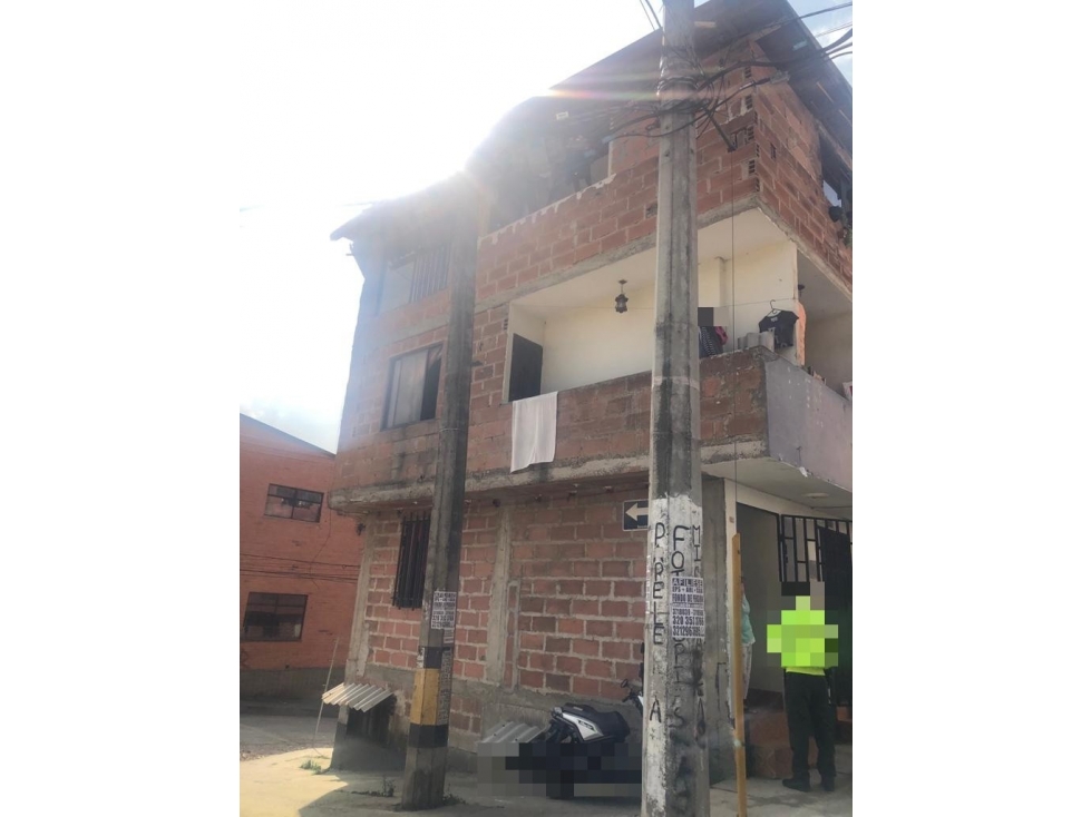 KR 48 144 SUR 03 06 LT 38 UR SANTAMARIA — foto 3