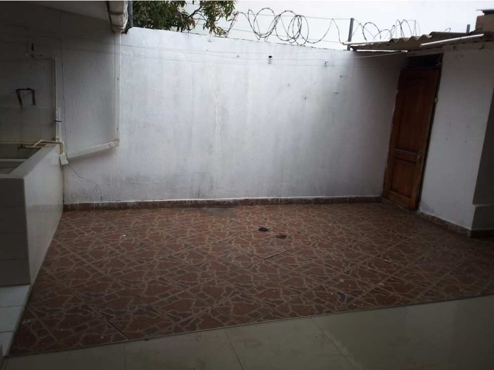 KR 48 49 28 - 3