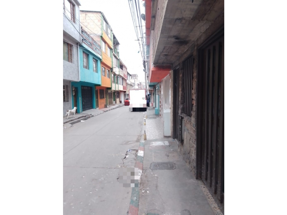 KR 80C 45 57 SUR URB. EL ALMENAR — foto 3