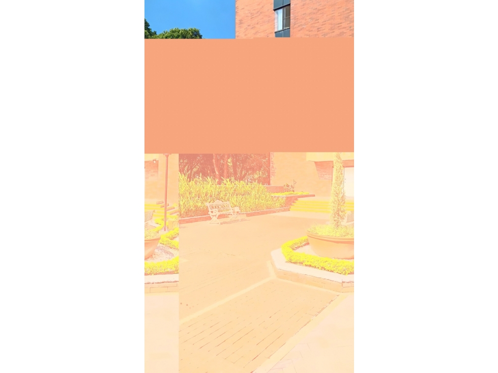 KR 83 6 A 32 PA 72 — foto 3