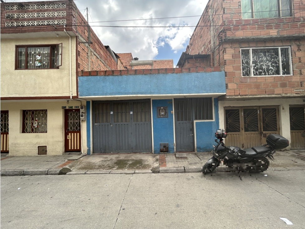 KR 85 58C 82 SUR