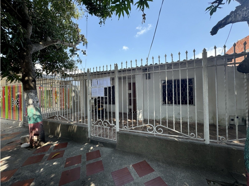 KR 8 B 44 48 — foto 3