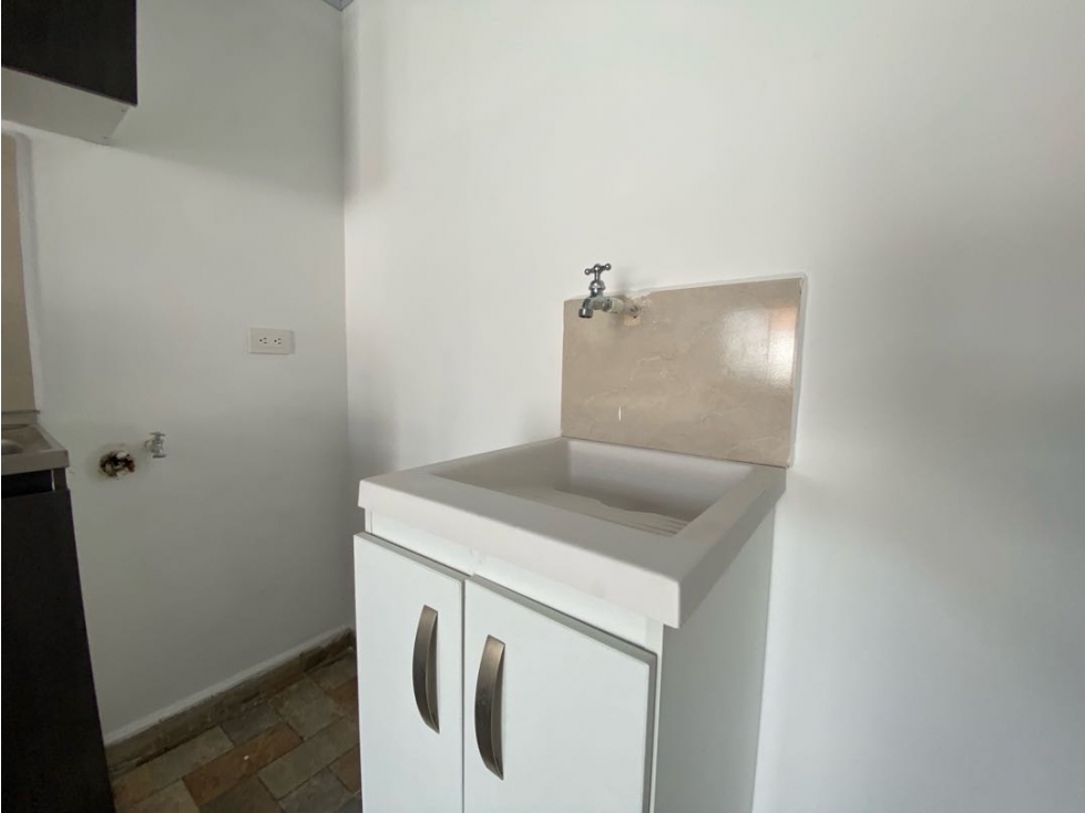 Apartaestudio en Arriendo en Belen Las Mercedes Medellín — foto 5