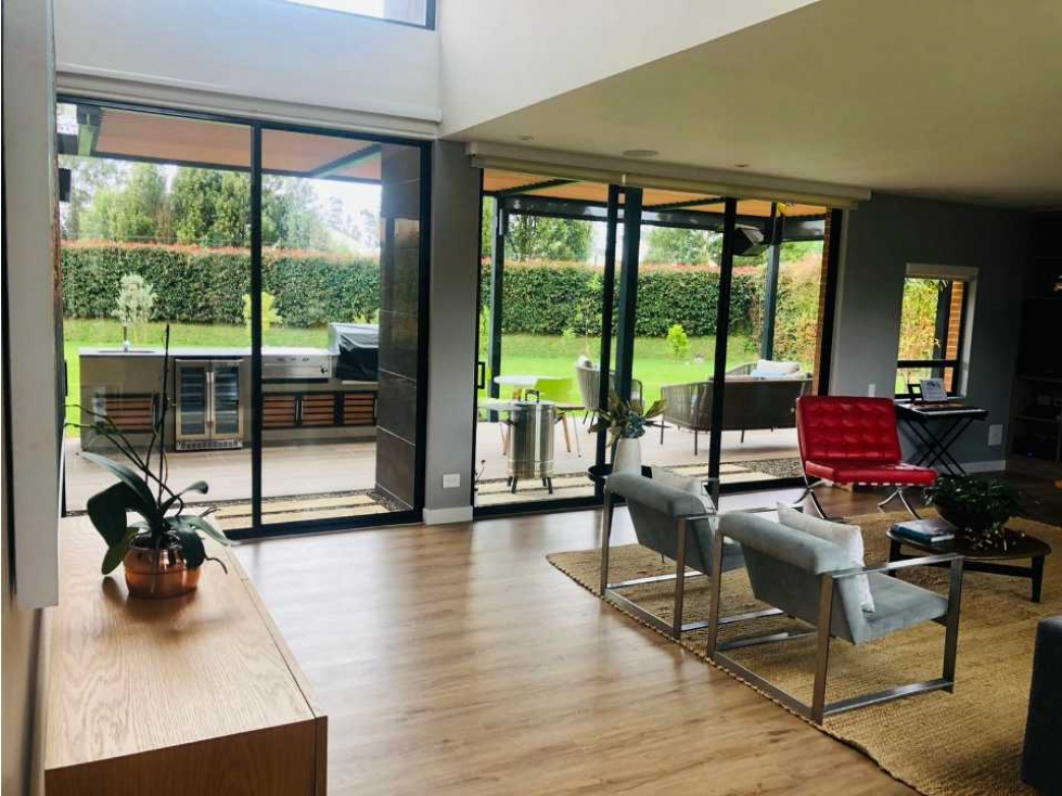 La Calera, conjunto, VENTA, 285mts, 3 habitaciones, jardín! — foto 5
