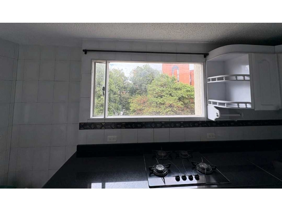 LA CASTELLANA VENTA APTO DUPLEX 116M2 PISO 6 EXTERIOR 3HAB $700M — foto 6