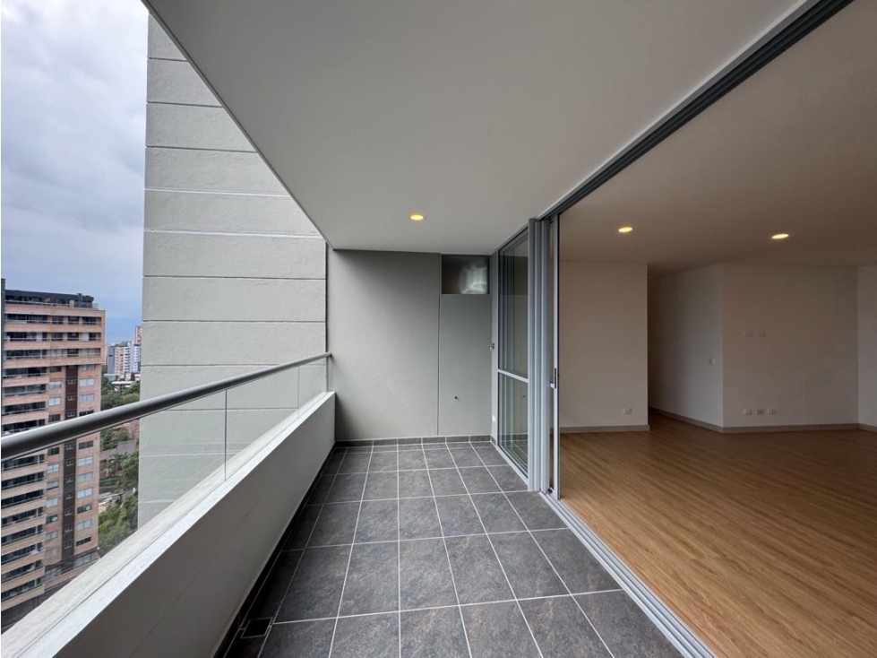 (LA) Hermoso apartamento para estrenar en Envigado — foto 3