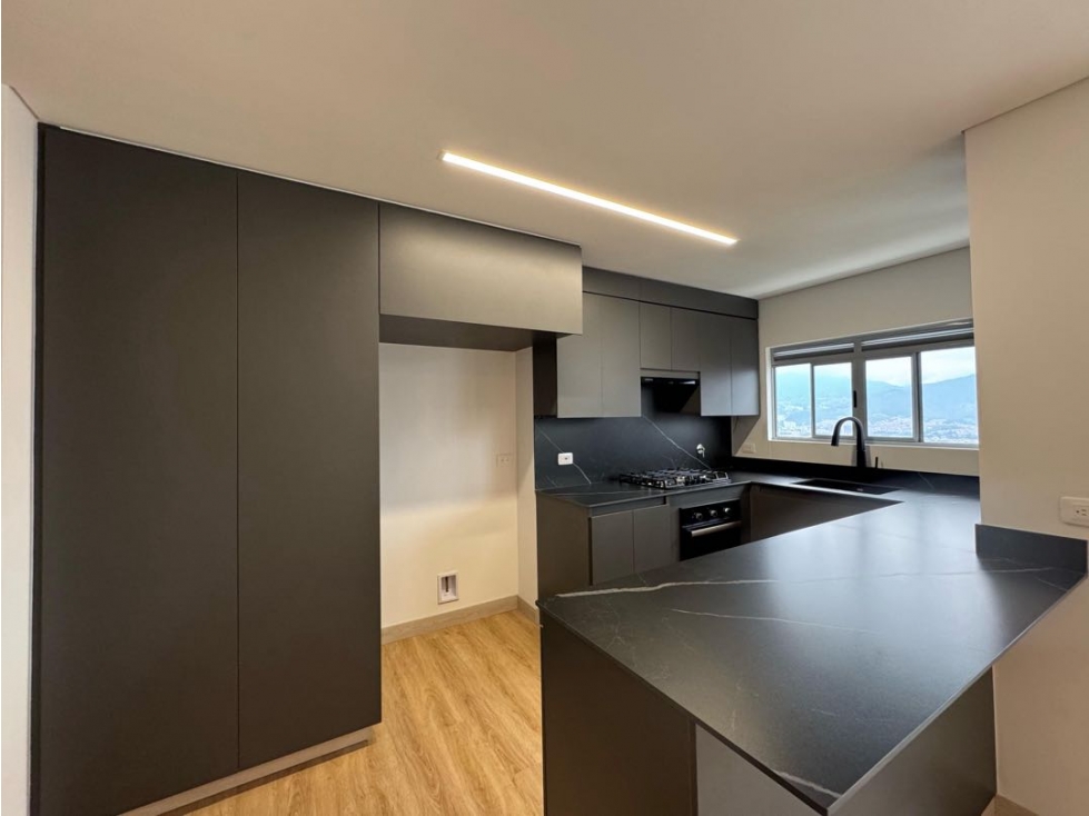 (LA) Hermoso apartamento para estrenar en Envigado — foto 5