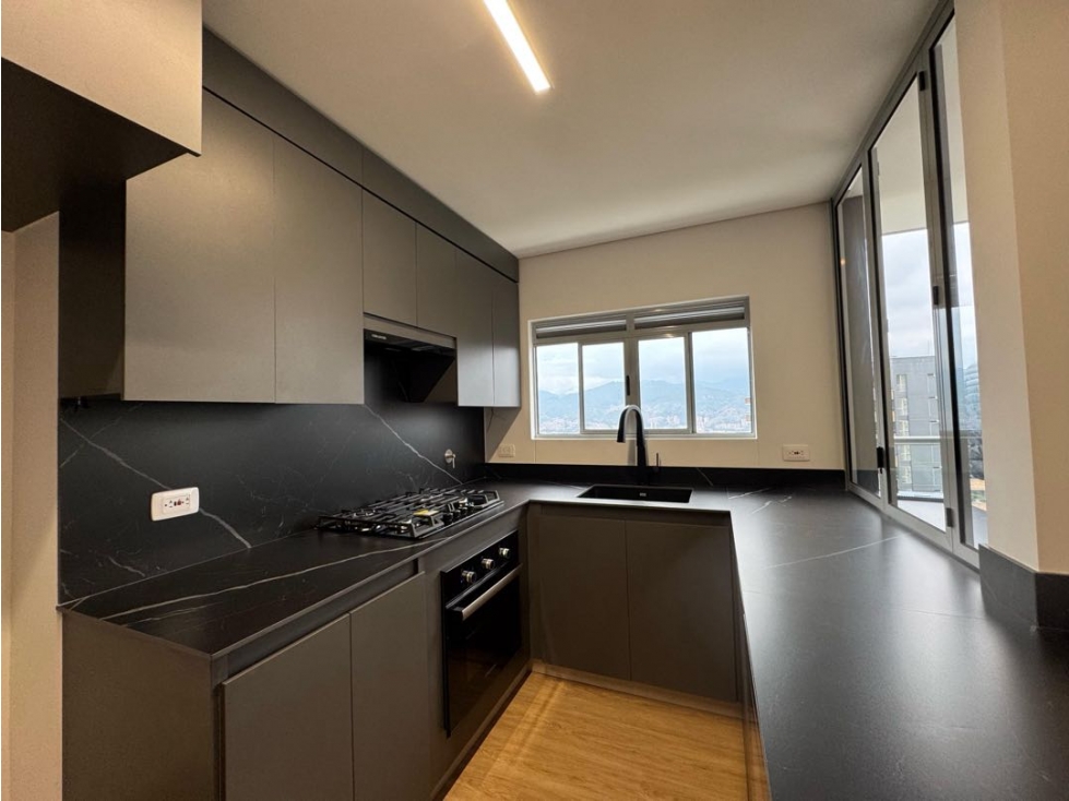 (LA) Hermoso apartamento para estrenar en Envigado — foto 6