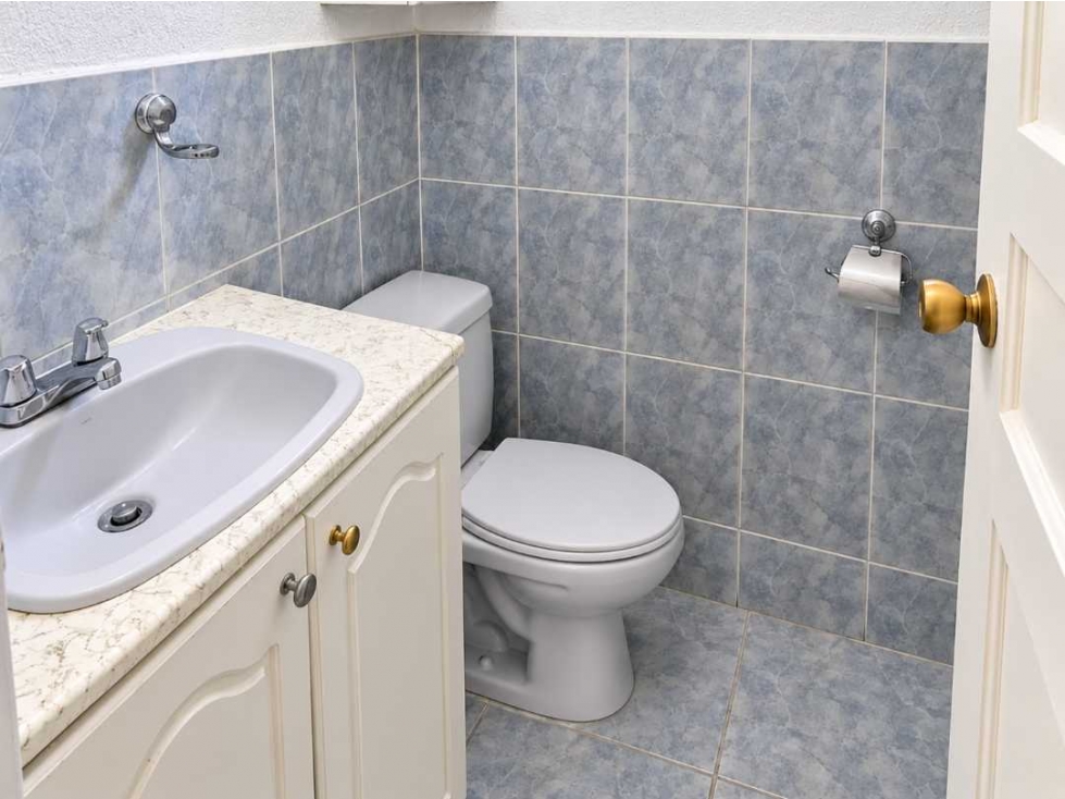LA PRIMAVERA 2, SUITE EN RENTA, 80M2, 1 PARQUEADERO - 4