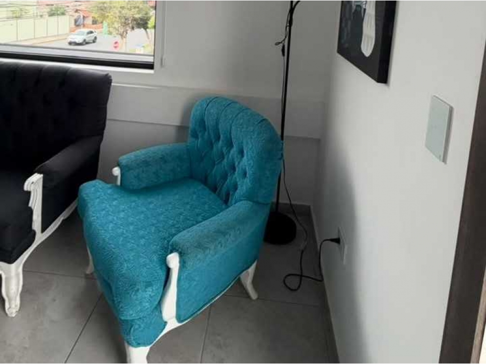 LA PRIMAVERA, SECTOR CUMBAYÁ, SUITE EN RENTA, CON 60m2 — foto 2