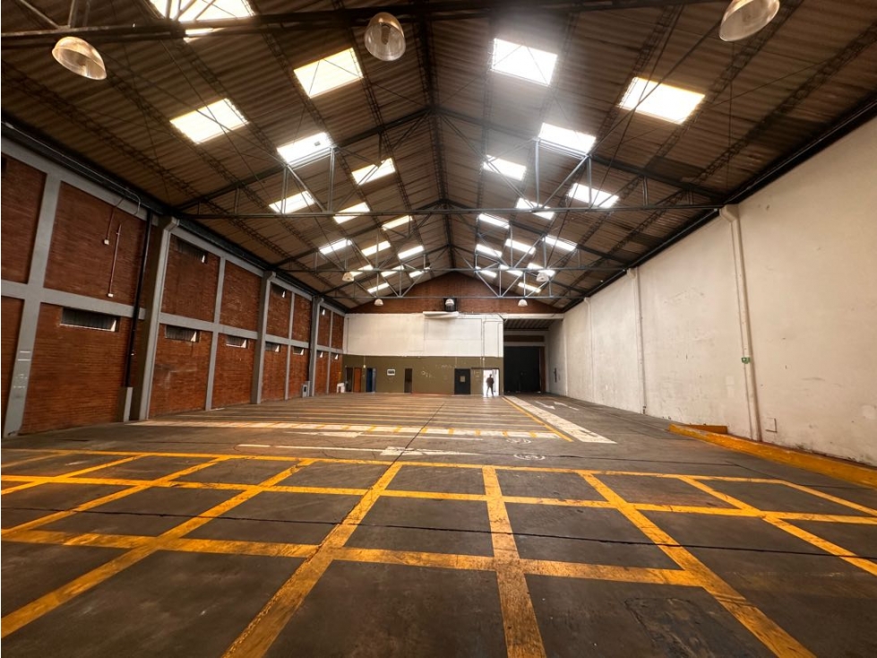 ¡La UbicaciÃ³n que su Empresa Necesita! Bodega 490 mÂ² Parque Industrial — foto 2